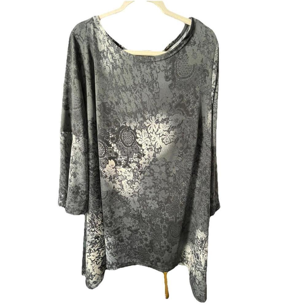 Avenue Tunic Top Size 22/24 Floral 3/4 Sleeve Scoop Neck